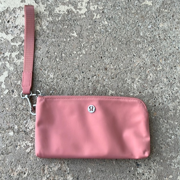 lululemon athletica Handbags - BNWOT Lululemon wristlet
